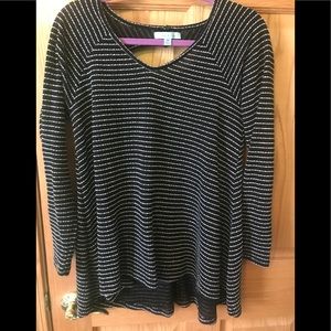 She & sky long sleeve top